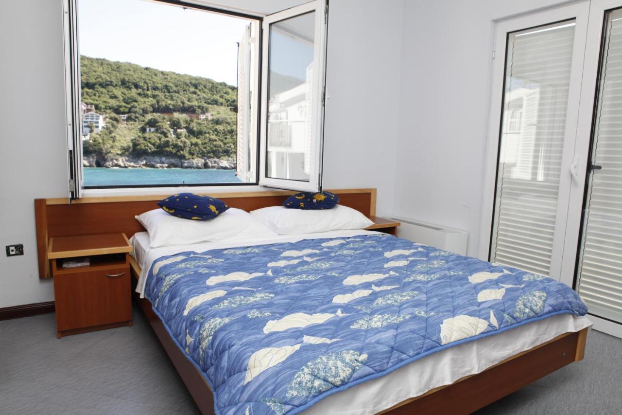 Hotel R Utjeha Habitación foto